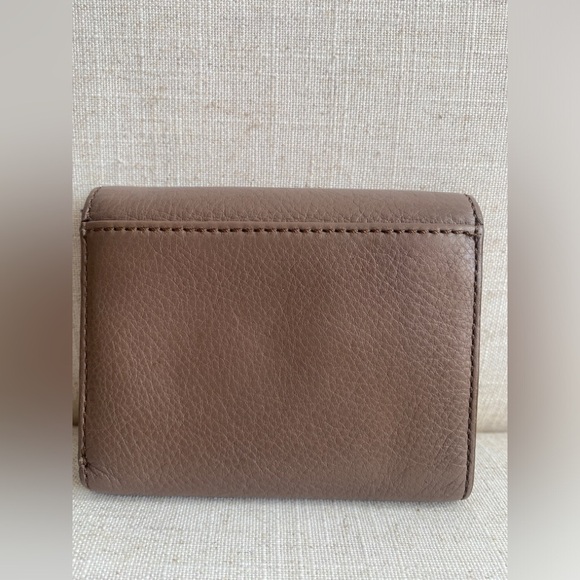 Marc by Marc Jacob Trifold Wallet In Taupe - Picture 3 of 5